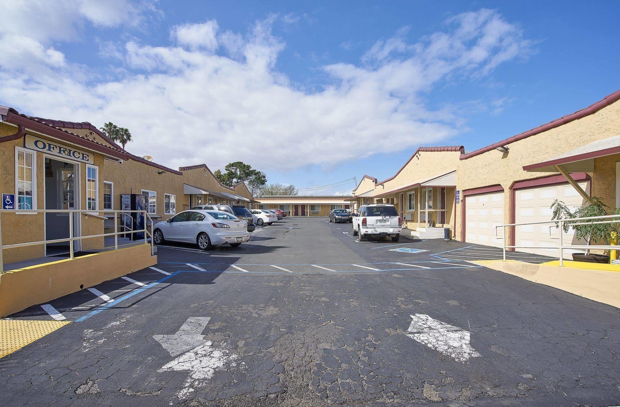 Budget Inn Vallejo Exterior photo